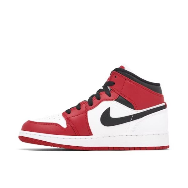 Air Jordan 1 Mid Chicago – Image 2