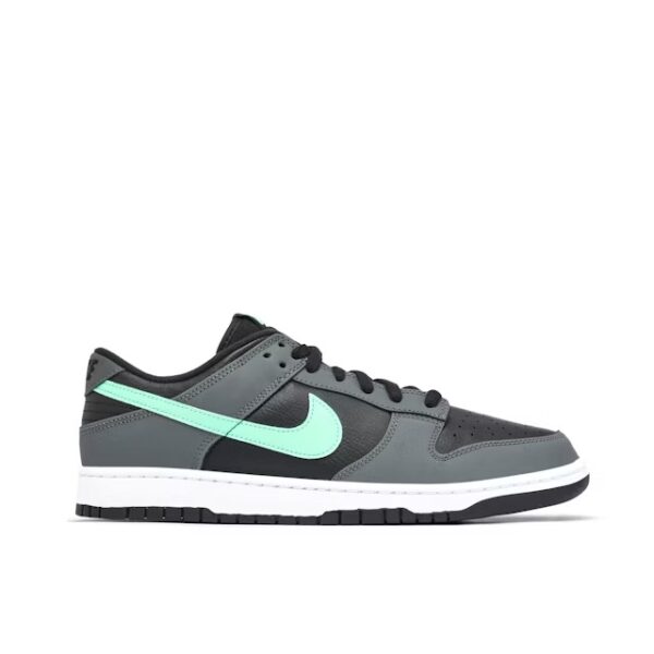 Dunk Low Black Green Glow