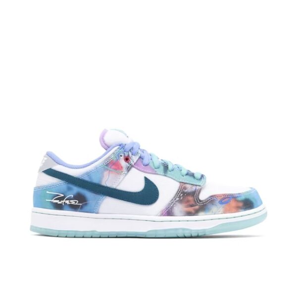 SB Dunk Low X Futura Laboratories Bleached