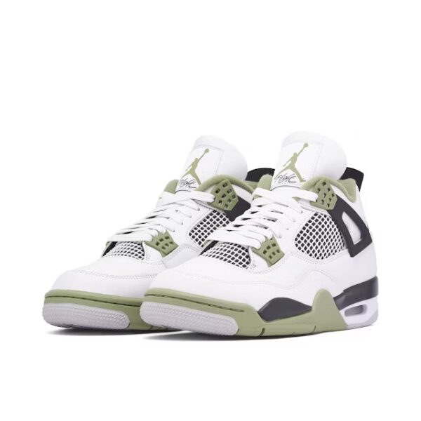 Air Jordan 4 Seafoam – Image 3