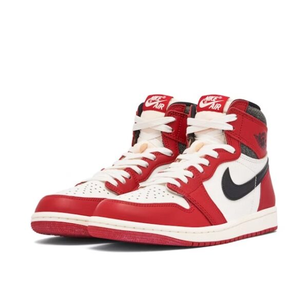 Air Jordan 1 High OG Chicago Lost and Found – Image 3