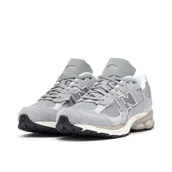 New Balance 2002R Protection Pack Grey Silver – Image 3