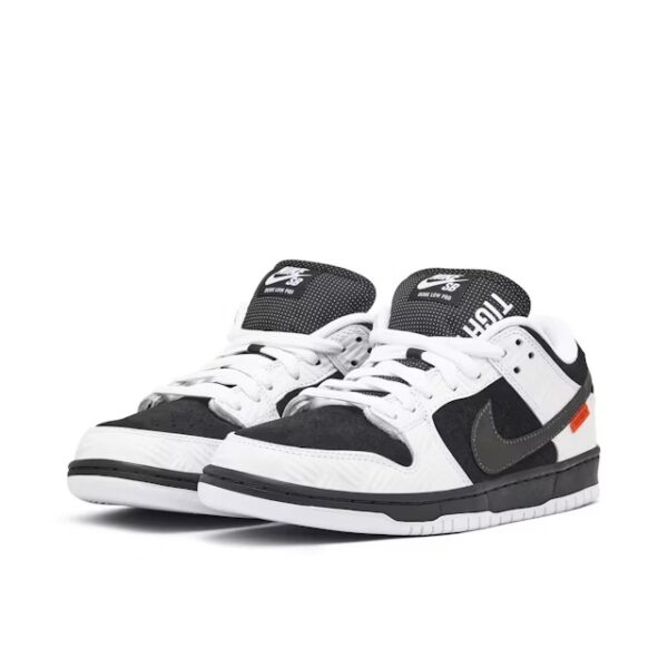 SB Dunk Low X Tightbooth White Black – Image 3