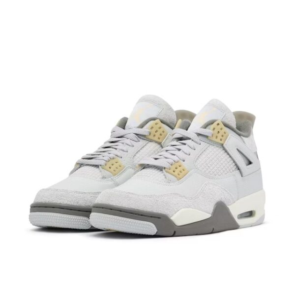 Air Jordan 4 SE Craft Photon Dust – Image 3