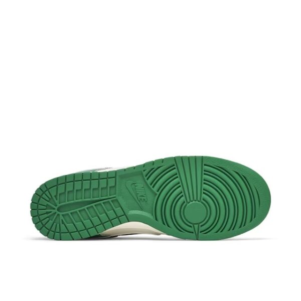 Dunk Low SE Lottery – Image 4